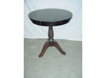 Solid Hardwood Round Parlor Table, 23'd X 25' H, Ca. 1950  (47)