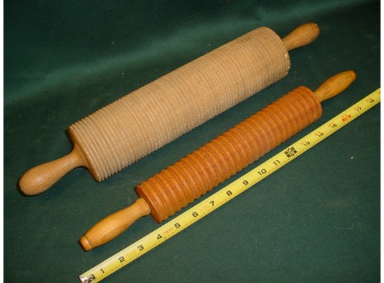 2 Wooden Antique Rolling Pins - Corrugated And Lefse  (112)