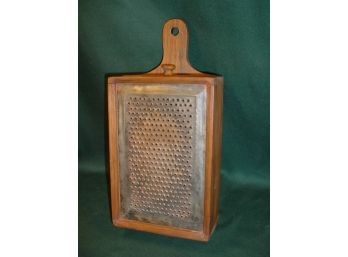 Wood & Metal Grater With Drawer, 8'x 16'x 4'   (22)