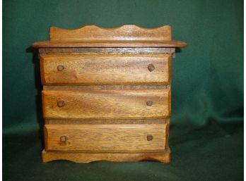 3 Drawer Small Jewelry Chest, 10'x 7'x 8'H    (3)