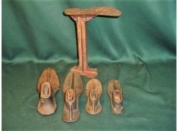 5 Cast Iron Cobbler's Shoe Forms And Stand  (156)