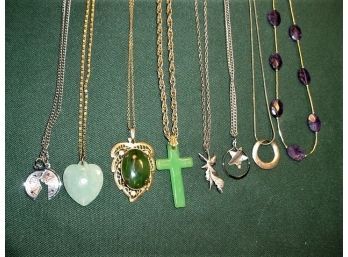 Group Of 8 Costume Jewelry Necklaces  (3)