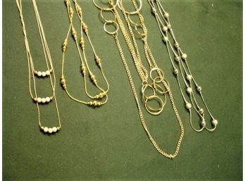 Group Of 4 Costume Jewelry Necklaces  (4)