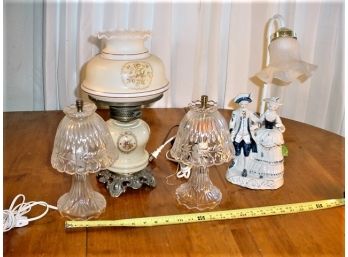 Group Of 4 Vintage Electric Lamps  (412)