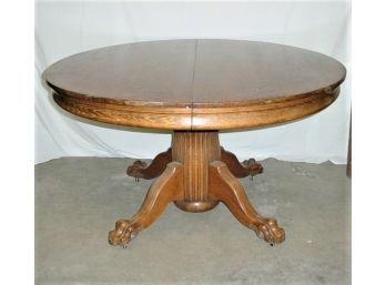 Very Nice Antique American 54' Round Solid Quartersawn Oak Table With Claw Feet  (122)