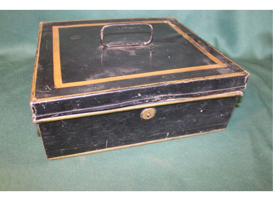 Antique Palma Vista Cigar Tin Box, 11'x 11'x 4', Lock Not Working  (17)