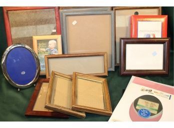 12 Picture Frames, Mats & Photo Book   (136)