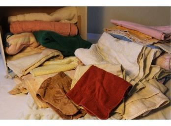Box Of Bath Towels And Shop Rags  (84)
