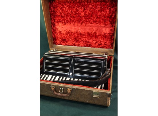 Sopraning, Italy, Accordion In Case, 15'x 19'H  (19)