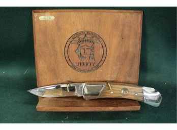 Commemorative  Liberty Buck Knife, 1886-1986 -3509     (316)
