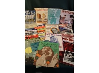 Vintage 38 Pieces Of Sheet Music  (85)