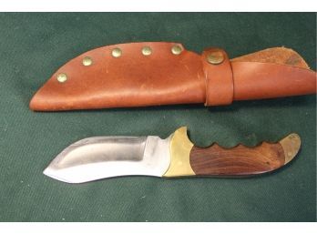 Rigid USA R7 Skinning Knife With  Rosewood Handle  And Original Leather Sheath Rare  (334)