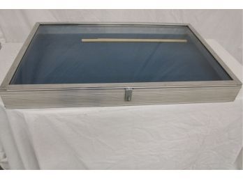 Metal And Glass Counter Top Showcase, 30'x 20'x 3'  (91)