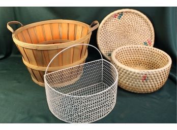 Bushel Basket, Woven Basket And Lid, Metal Basket   (221)