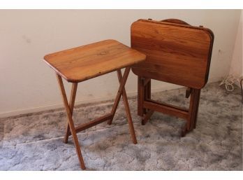 Vintage 3 Oak TV Folding Tables On Stand (395)