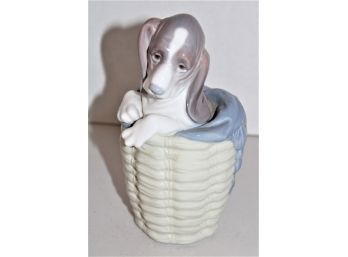 Lladro Dog Figurine, Basset Hound, 7.5'H  (470)