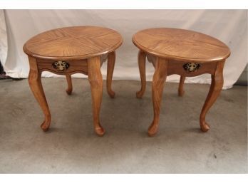 Pair Vintage Oak Lamp Tables, 26'x 22'x 21'H   (217)