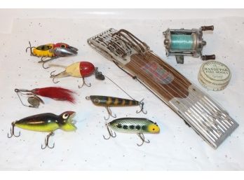 Old Wooden Fishing Lures, Niagara Hook Holder And More