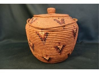Antique Coiled & Lidded Polychrome Fraiser River  Lidded & Handled Basket  (189)