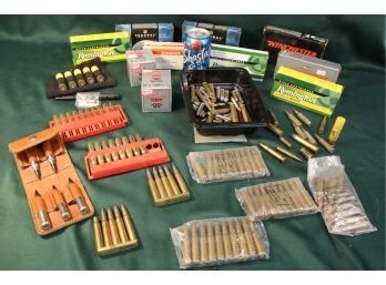 Lot Of Assorted Vintage  Ammunition *    (349)