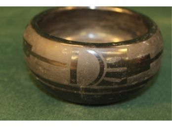 Santa Clara Pottery Bowl, Unsigned  (138)