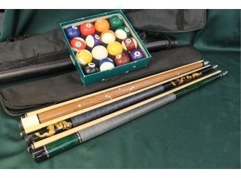 Pool Cues In Cases And Aramith Billiard Balls     (41)