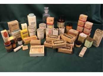 Antique & Vintage Pharmacuetical  Shelf Lot    (303)