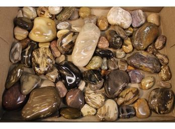 Box Lot Of Assorted Polished Beach Rocks  (375)