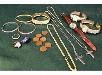 Jewerty & 7 Wheatback Pennies, 1923,41,42,45,46,51,56 2 Quartz Watches, Mickey Mouse Watch  (112)