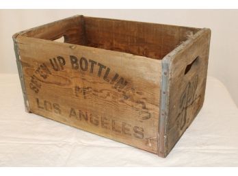 Antique 7 Up  Advertising Wood Soda Box, 16.5'x 11'x 9'h    (18)