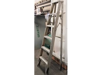 6' Aluminum Folding Step  Ladder (125)