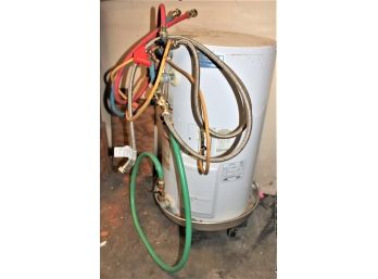 Kenmore Electric Hot Water Heater, 12V, Approximately 25 Gal., W/Hoses   (165)