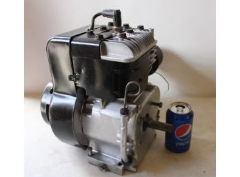 Briggs & Stratton Model# 130232 Gas Motor  (22)