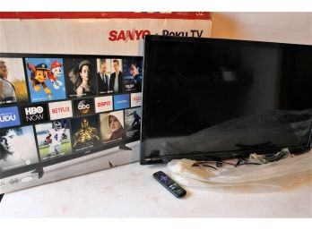 Sanyo Roku Color TV, 32' W/remote  (68)
