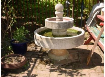 Concrete Garden Fountain And Spare Pump, 36'dia  (1009)