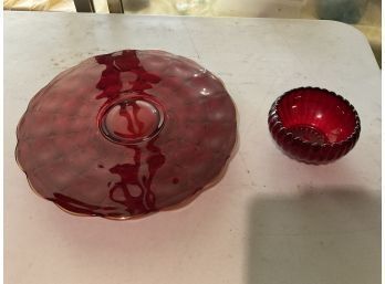 Red Bubble Glass & Ribbed Bowl