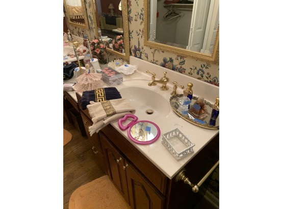 Contents Of Left Side Master Bath Sinks