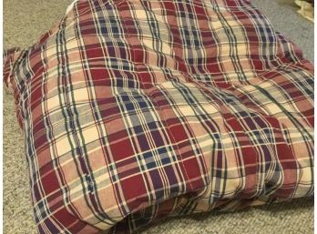 Full Or Queen Size Quilted Comforter Quilt