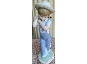 Lladro Boy With Flowers, Excellent Condition