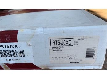 Price Pfister RT6-JOXC Roman Tub Trim Kit. Never Installed