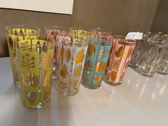 Lot Of Two Sets Of Vintage Tall Bar Glasses  - Colored Leafs & Diamond Pattern (16 Glasses)