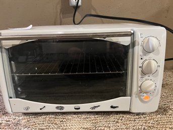 Toaster Oven Kitchen & Home Model # HG-20 - Works!