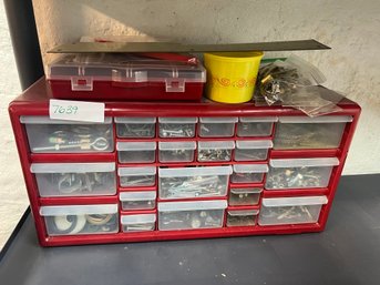Organization Container With Hardware