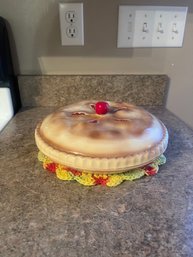 Pie Plate With Lid And Crochet Hot Pad