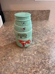 Darling! Green Stackable Ceramic Measuring Cups