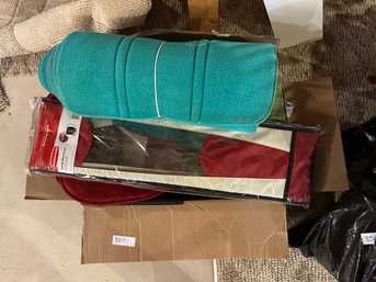 Rubbermaid Wrap N Craft / American Flag / Seat Cushions & Household Items
