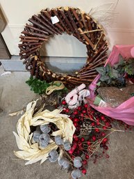 Wreath Craft And Decor Lot