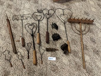 Country Decor Rug Beater Lot Vintage