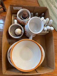 Kitchen Lot Bowls Salt And Pepper Shakers