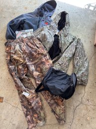 Men's Hunting Clothing Large/Extra Large Coats Pants
